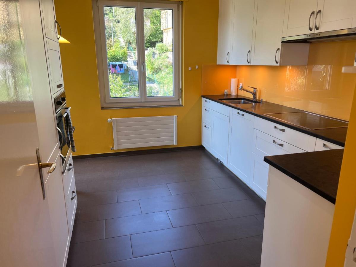 Ferienwohnung Alpes 54 Neuenburg Exterior foto
